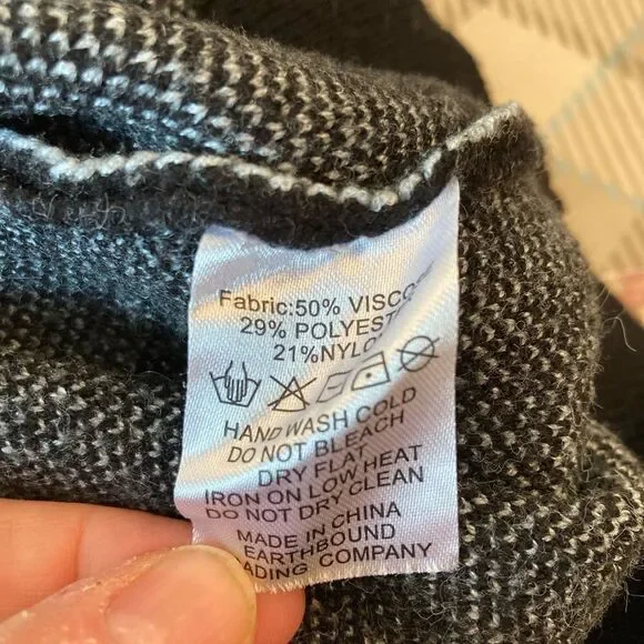 Earthbound oversized super soft magic mushroom sweater - Picture 6 of 6